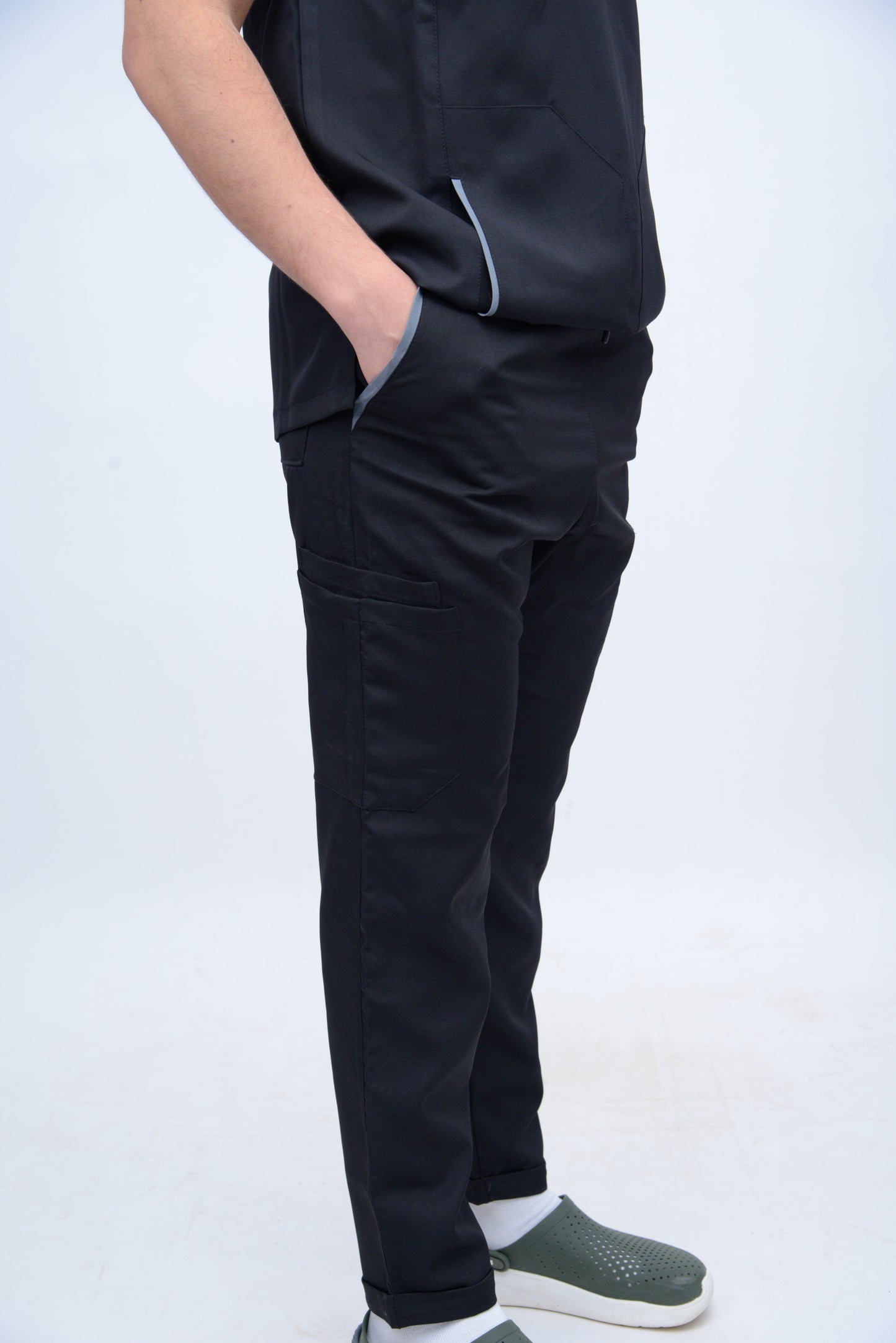 Royal-Black 𝐕-𝐍𝐞𝐜𝐤 𝐬𝐜𝐫𝐮𝐛