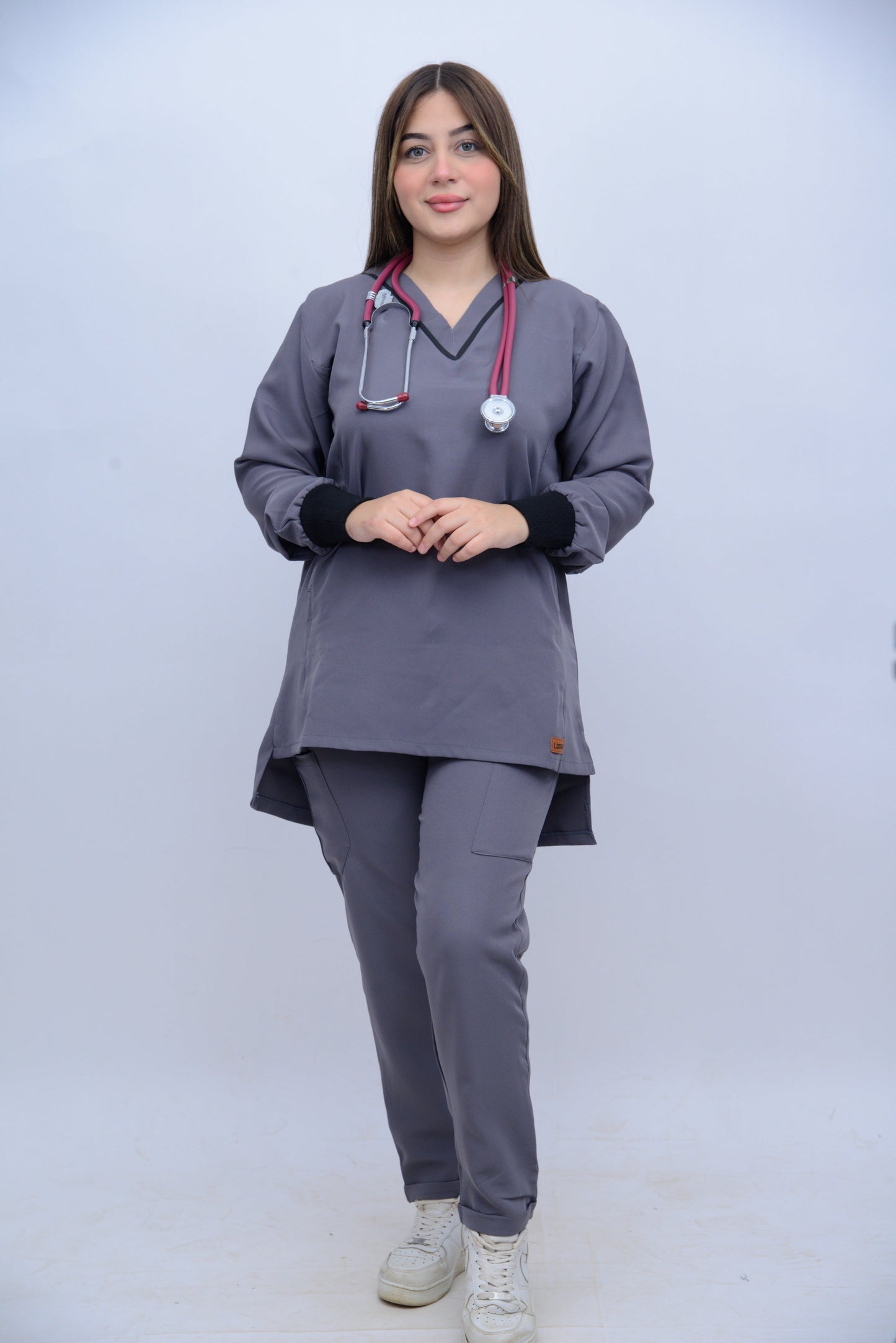 LUNA V-NECK DARK GREY