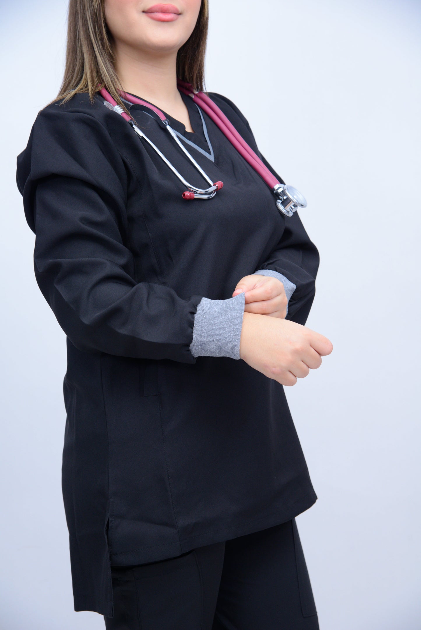 LUNA V-NECK ROYAL BLACK