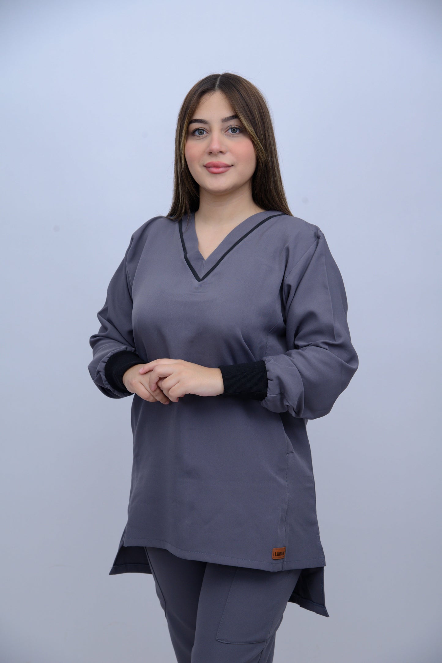 LUNA V-NECK DARK GREY