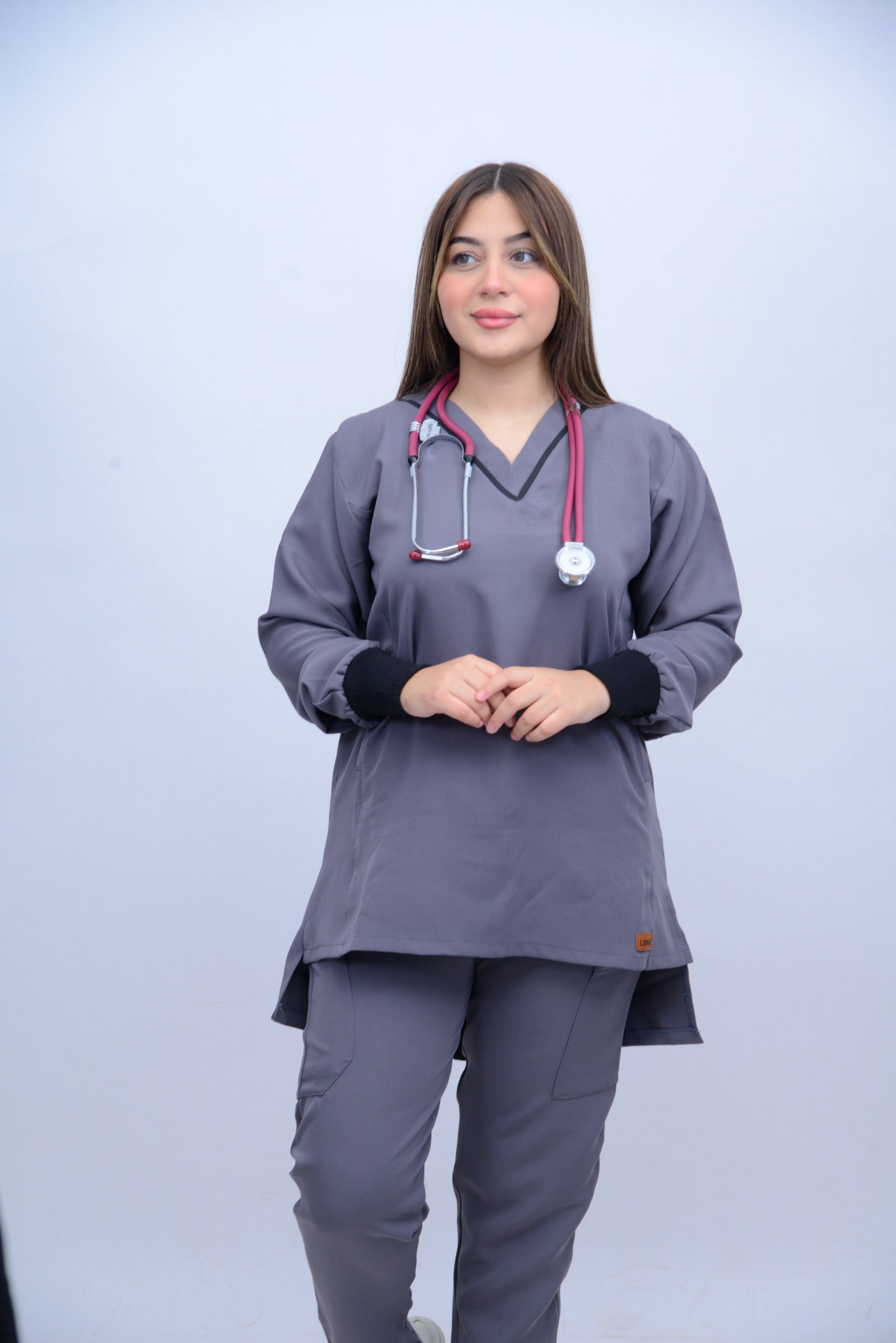 LUNA V-NECK DARK GREY