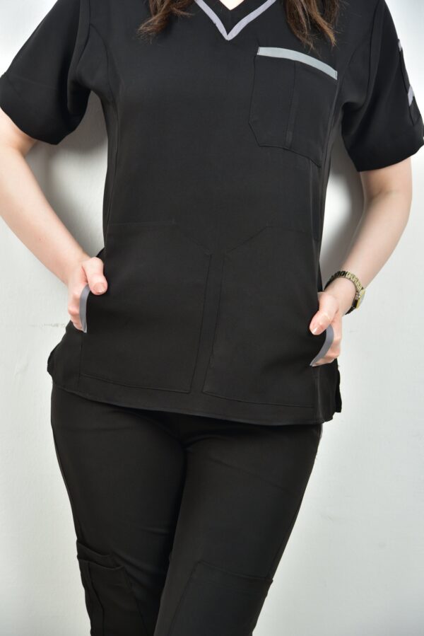 V-NECK ( ROYAL-Black ) – Image 4