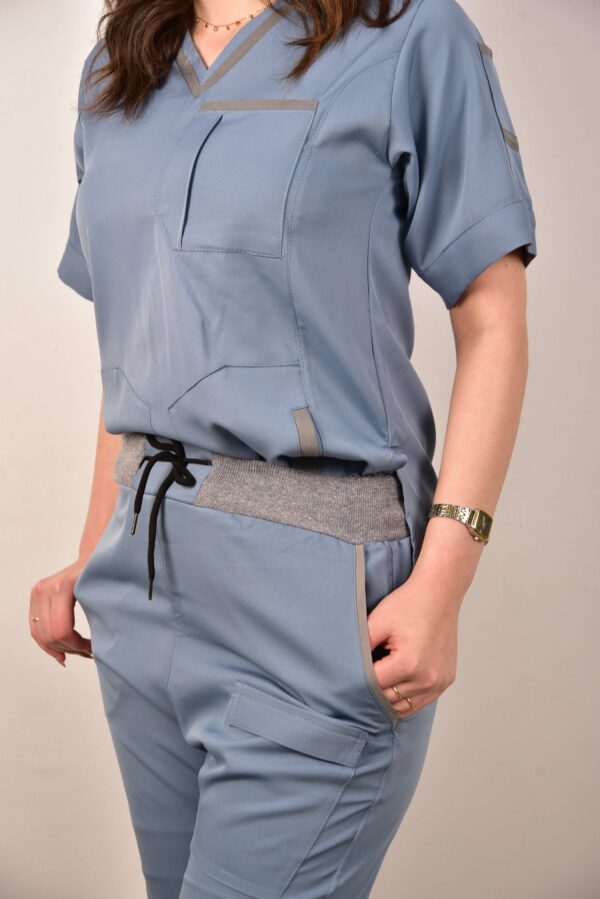 V-NECK (BRIGHT-Blue) – Image 10
